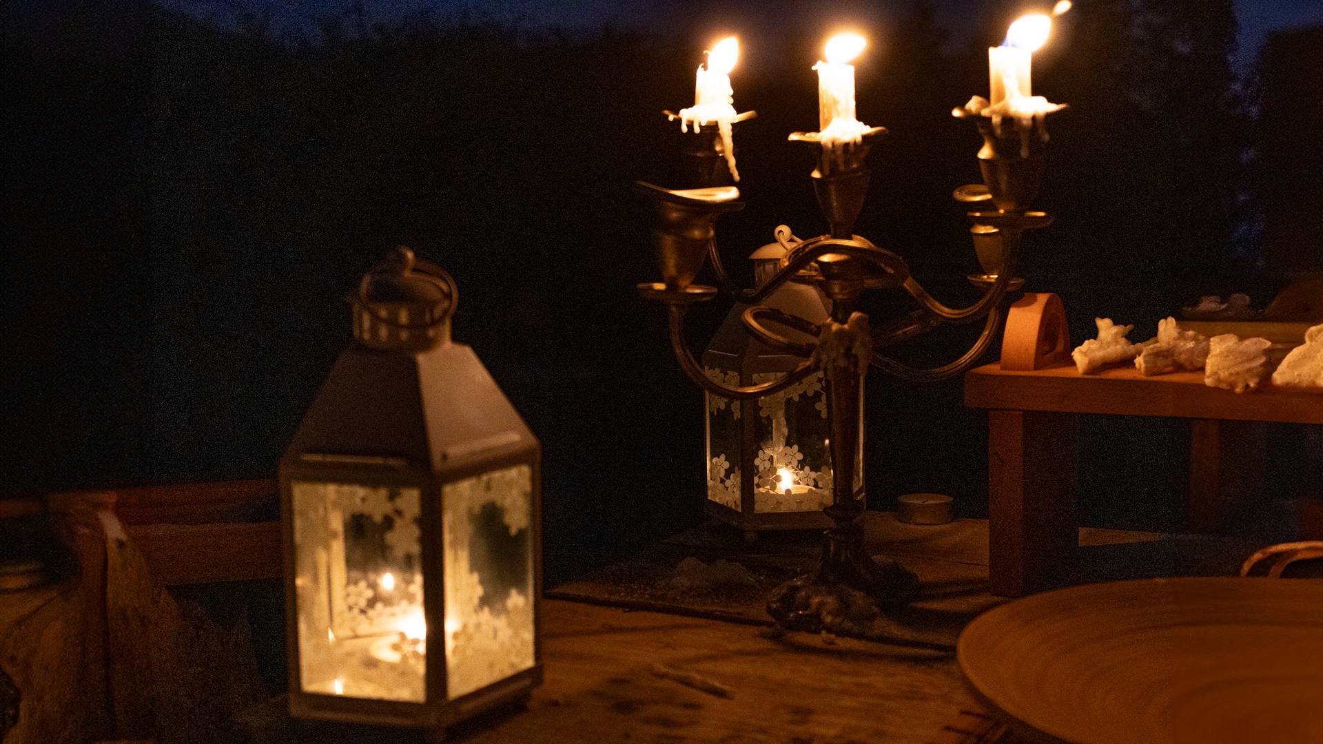 lume di candella nel parco nazionale del vesuvio